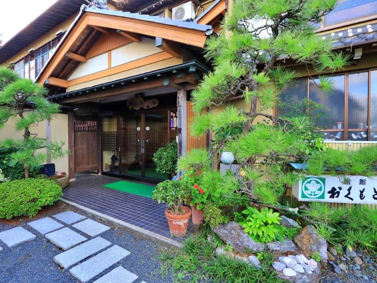 旅館おくもと