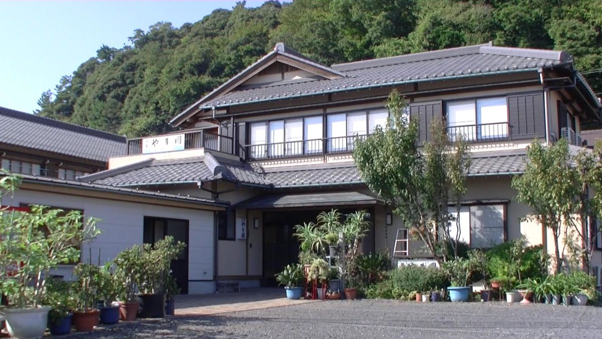 旅館 やまおか