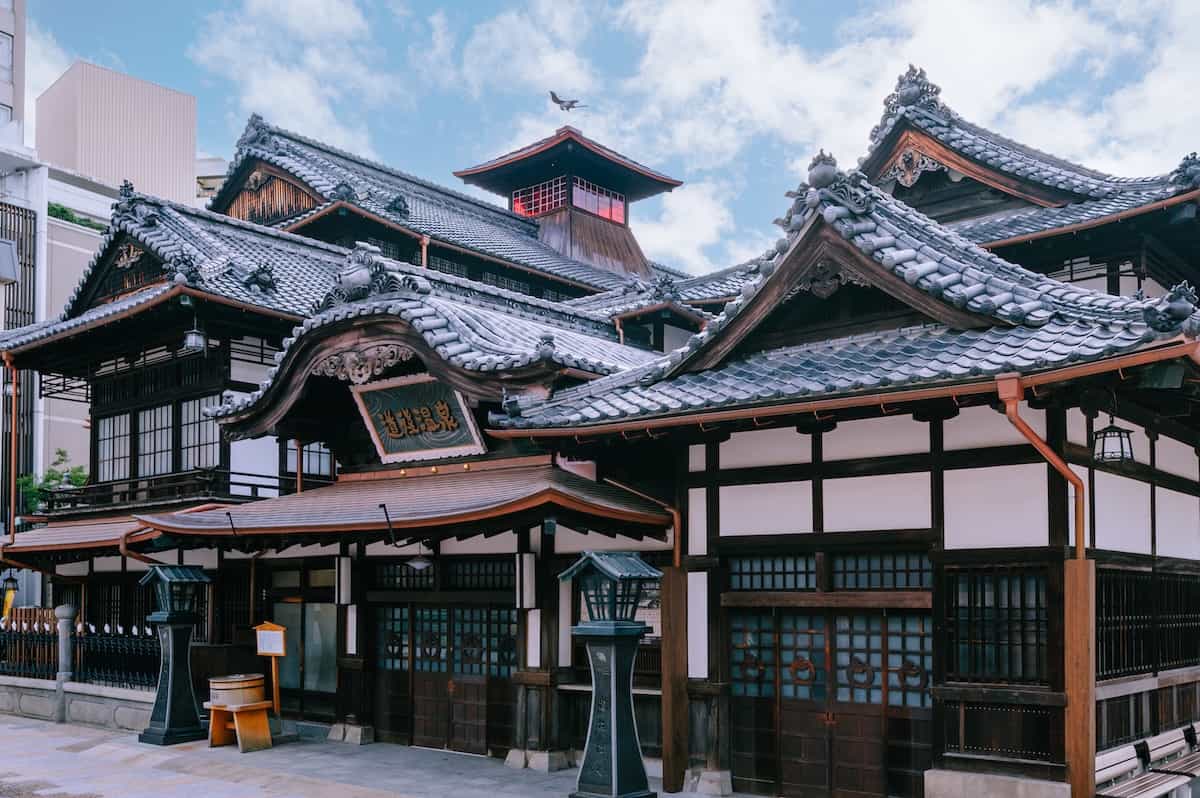 道後温泉本館