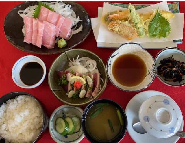 Tomo Restaurant