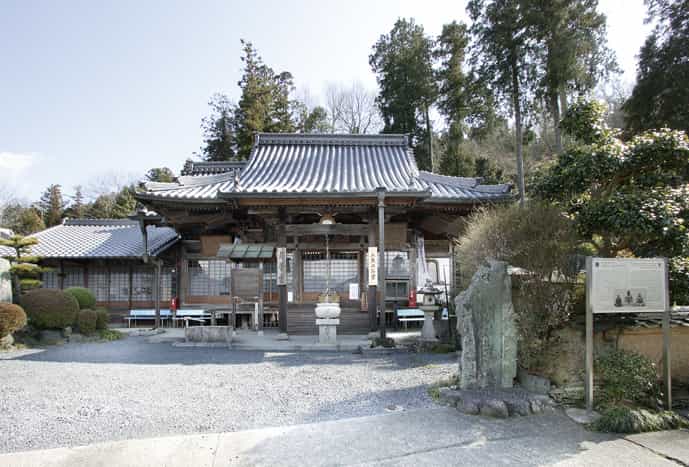 学文路苅萱堂