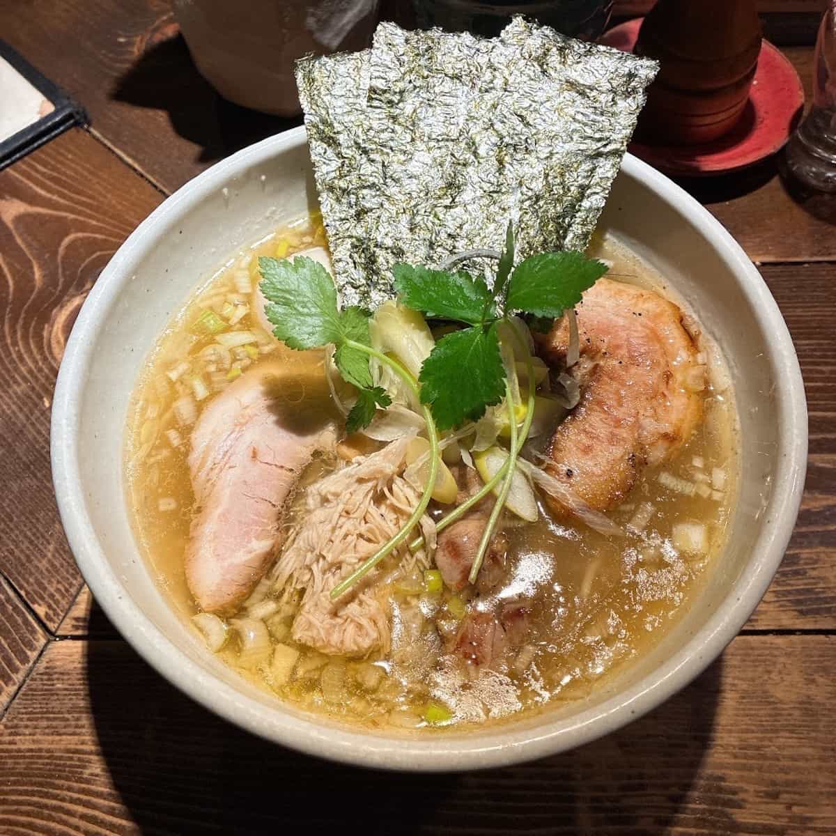 神田とりそばなな蓮