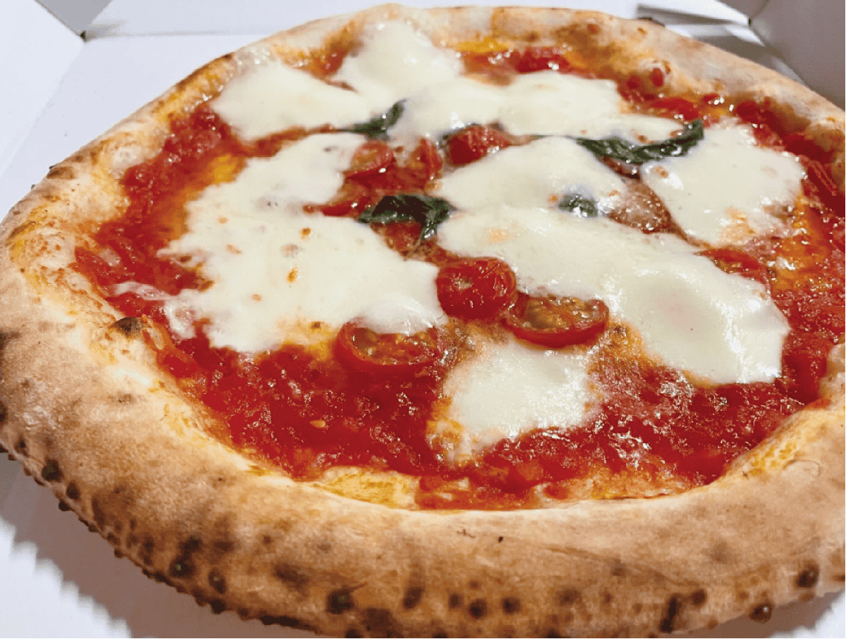 pizza world&m