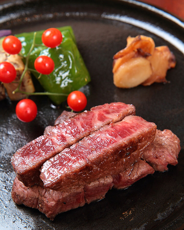 京都牛割烹　稲吉（肉料理）