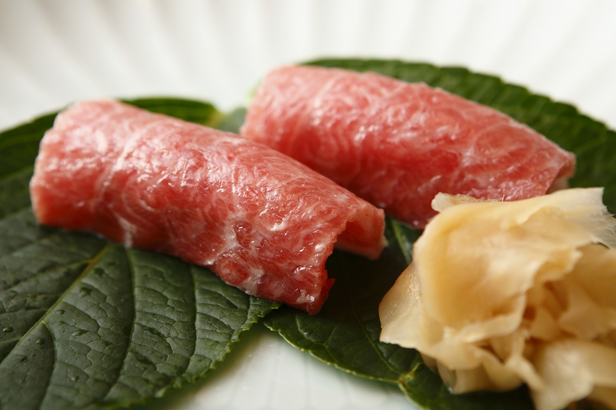 すし岩（すし）