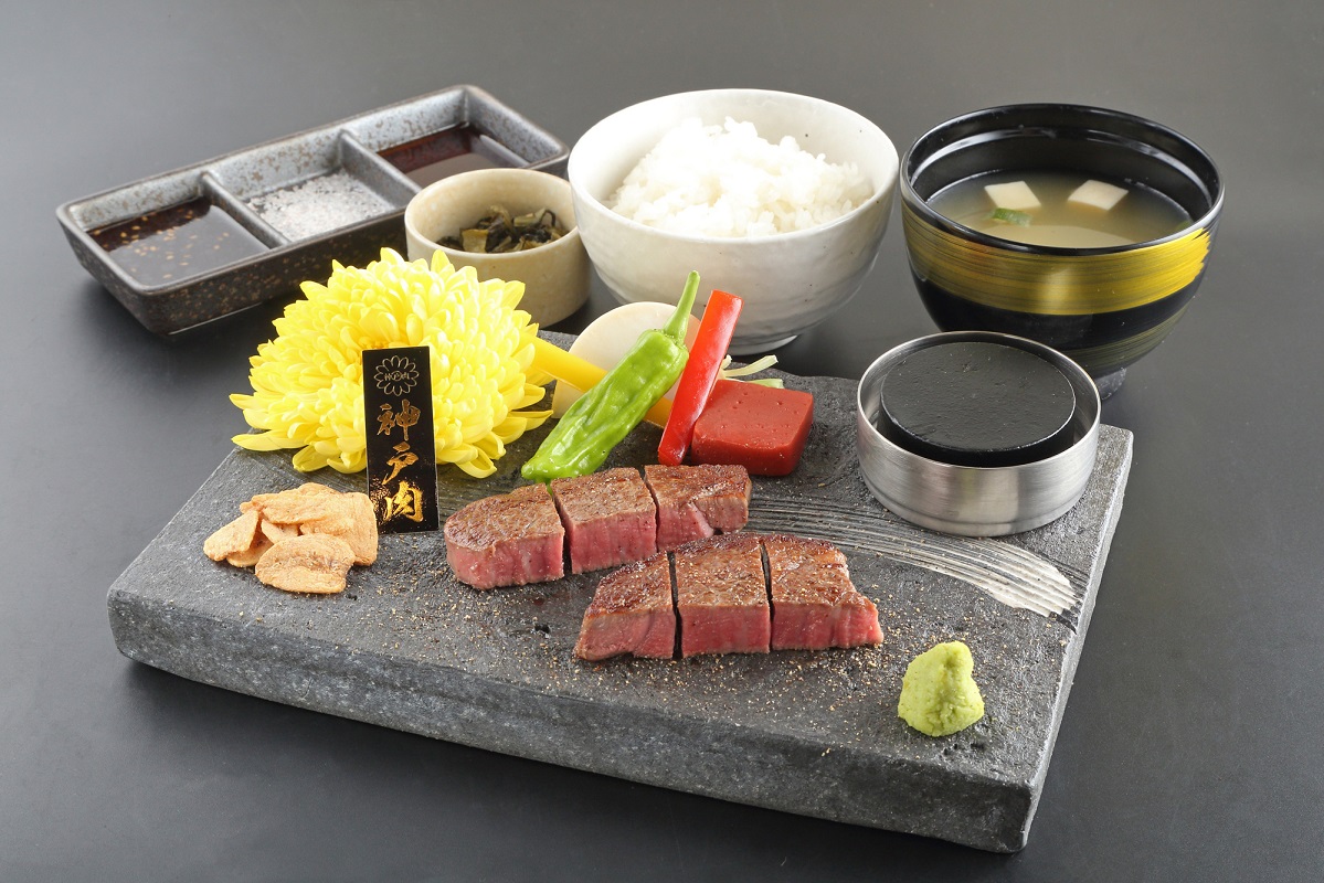 KOBEBEEF FACTORY（肉料理）